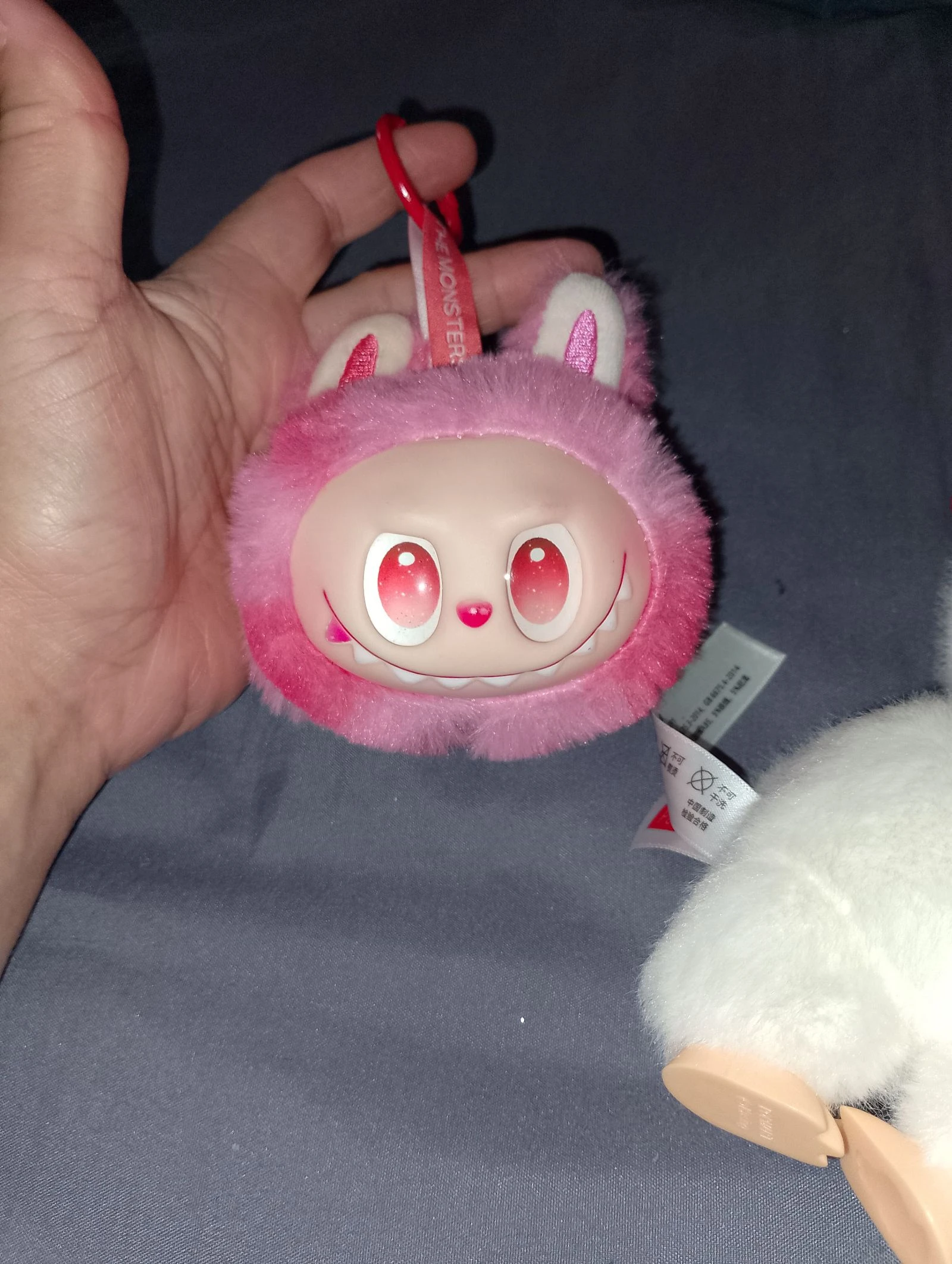 Labubu em chaveiro, peluches diferentes – photo 17